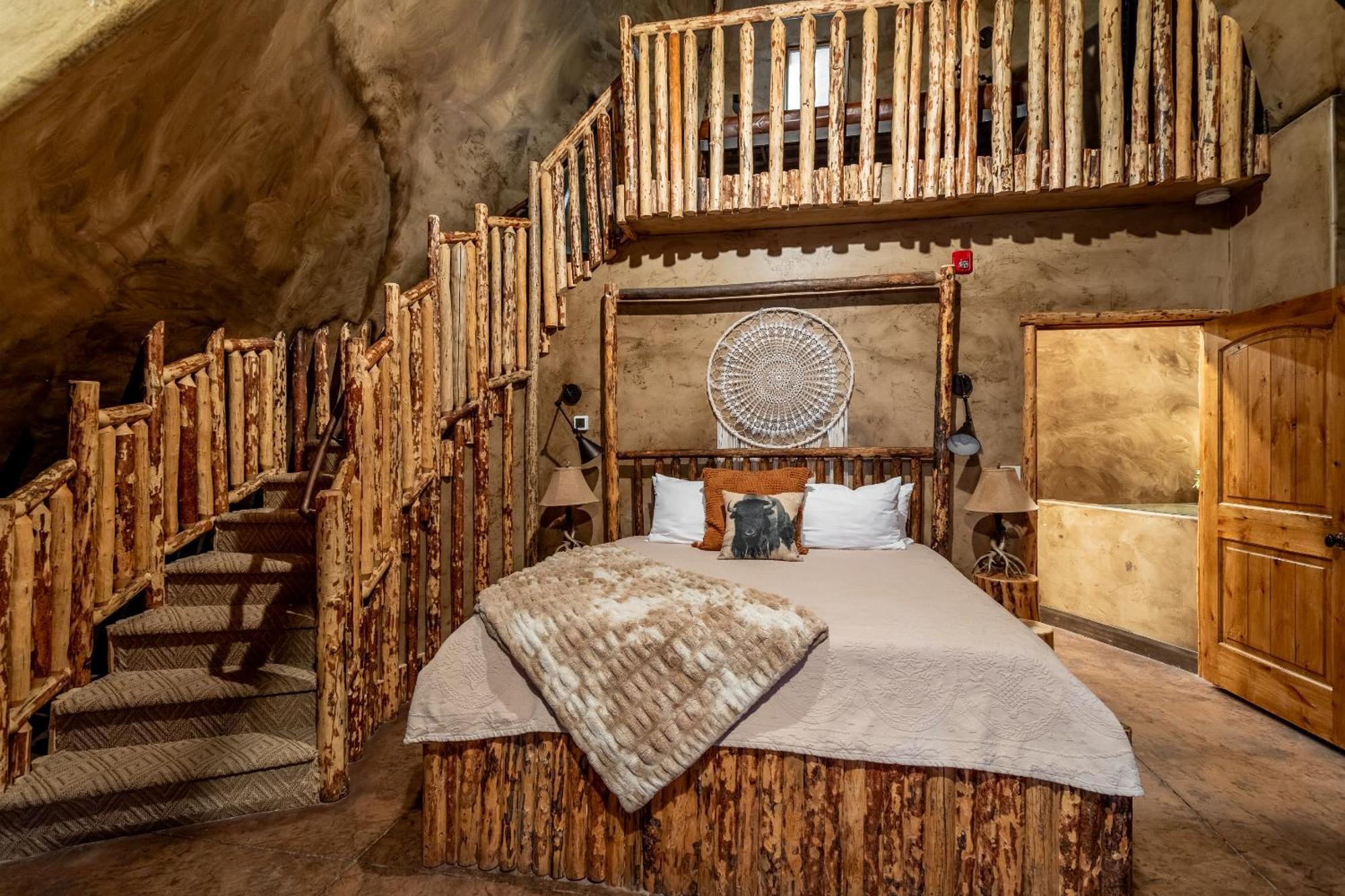 Zion White Bison Glamping & Rv Resort Virgin Esterno foto
