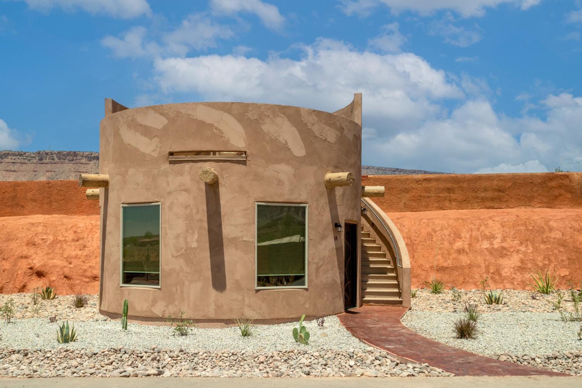 Zion White Bison Glamping & Rv Resort Virgin Esterno foto