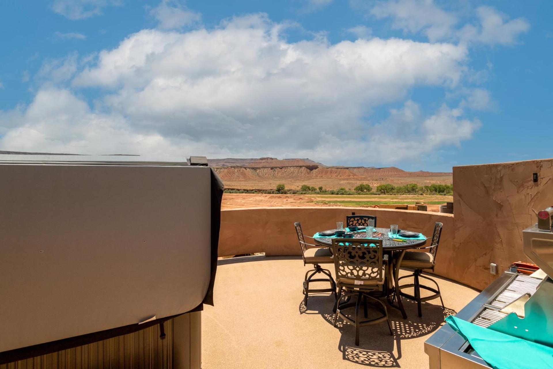 Zion White Bison Glamping & Rv Resort Virgin Esterno foto