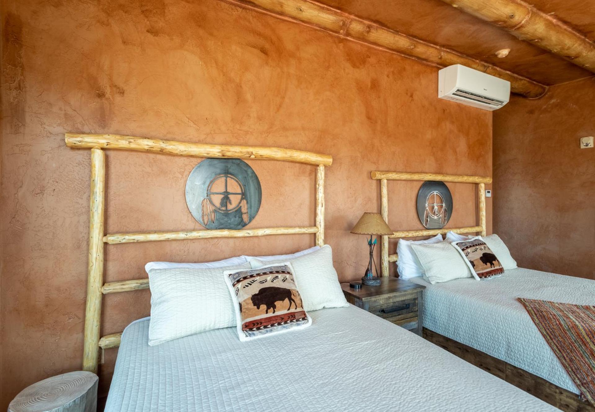 Zion White Bison Glamping & Rv Resort Virgin Esterno foto
