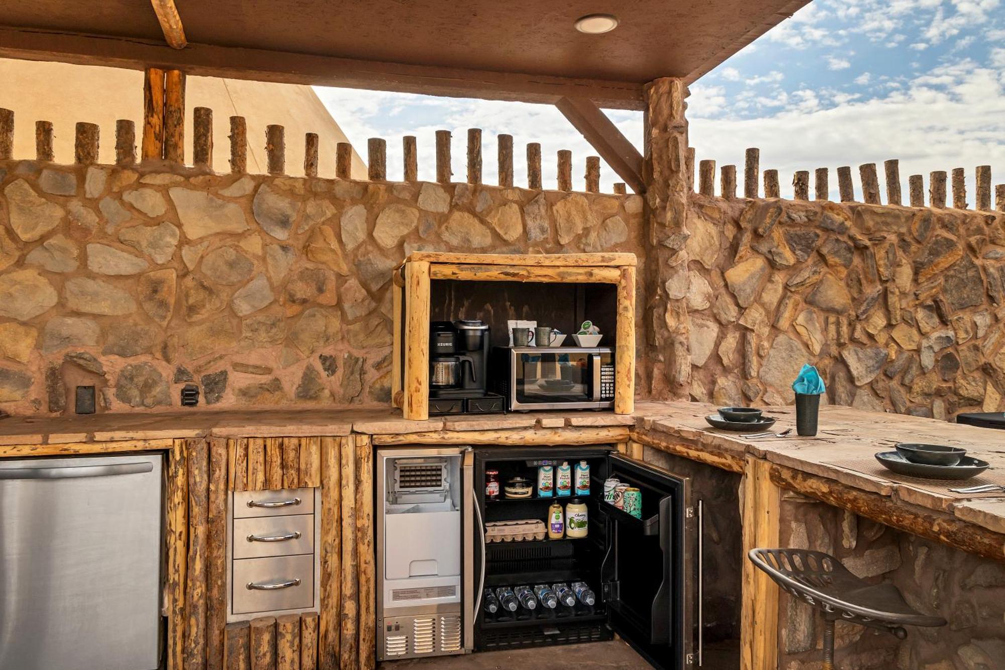 Zion White Bison Glamping & Rv Resort Virgin Esterno foto
